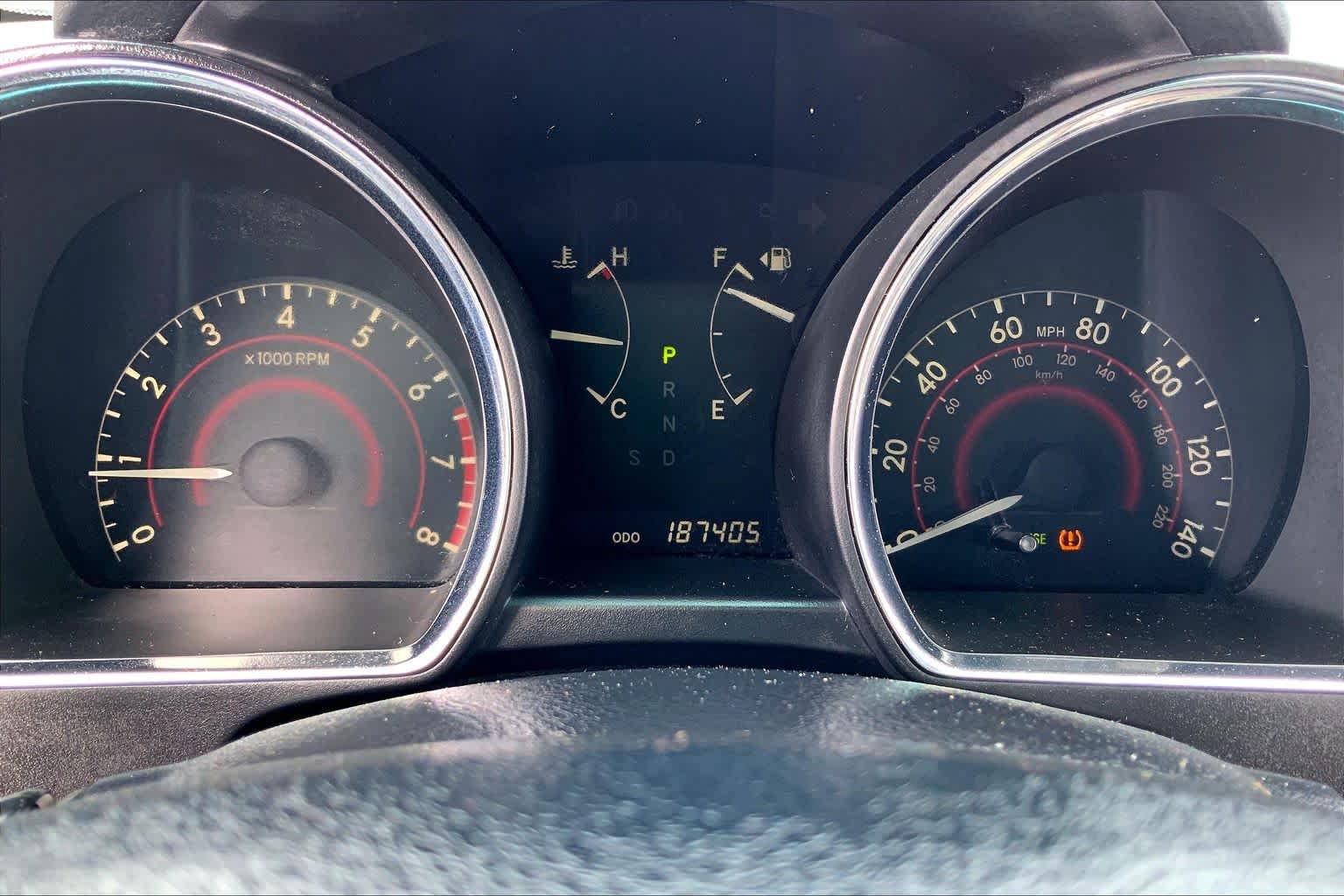 Used 2011 Toyota Highlander SE FWD image 24