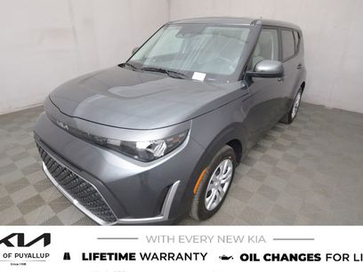New 2025 Kia Soul LX