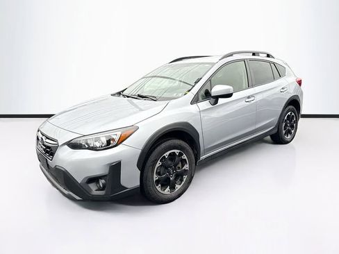 Used 2023 Subaru Crosstrek 2.0i Premium AWD/4WD image 3