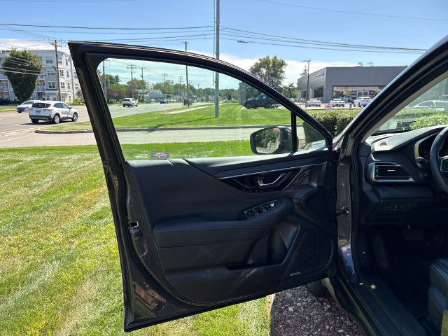 Used 2024 Subaru Outback Limited XT AWD/4WD image 8