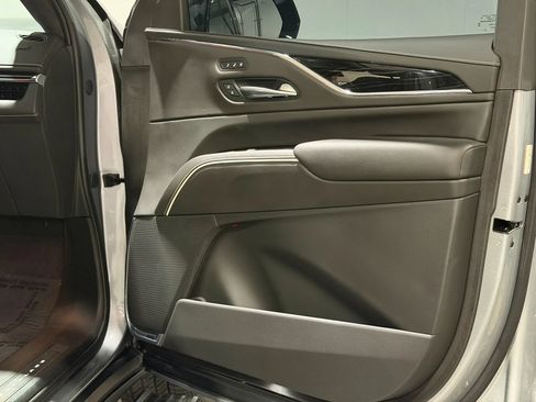 Used 2024 Cadillac Escalade V AWD/4WD image 24