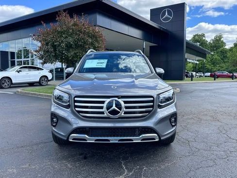 New 2026 Mercedes-Benz GLB 250 4MATIC image 3