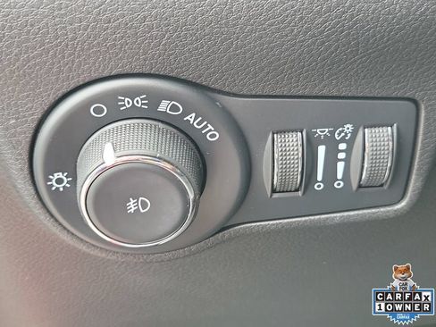 Used 2023 Jeep Compass Limited AWD/4WD image 19