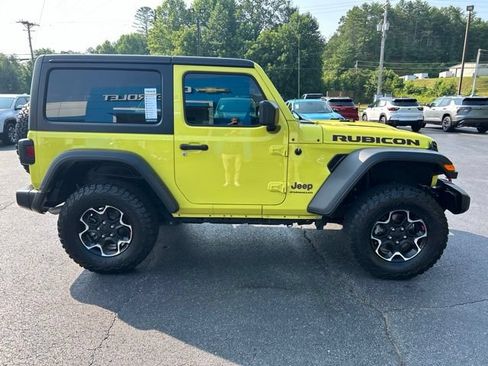 Used 2023 Jeep Wrangler Rubicon w/ Cold Weather Group AWD/4WD image 2