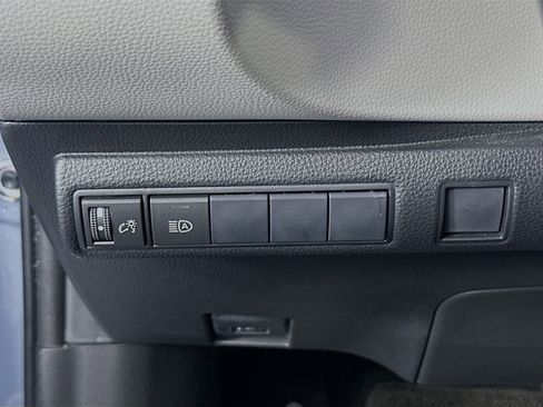 Used 2022 Toyota Corolla LE FWD image 10