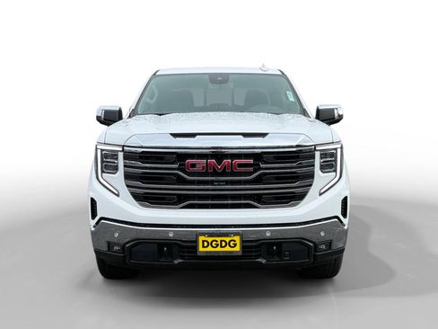 New 2026 GMC Sierra 1500 SLT w/ SLT Premium Plus Package image 8