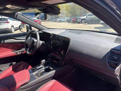 Used 2023 Lexus NX 350 AWD image 17