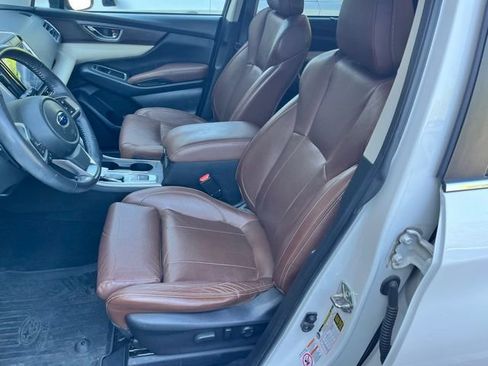 Used 2019 Subaru Ascent Touring AWD/4WD image 12