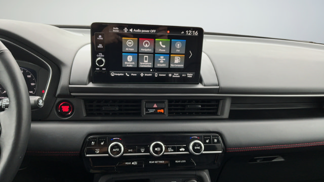 Used 2025 Honda Pilot Black Edition image 16