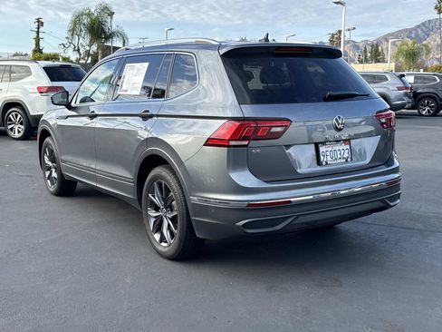 Certified 2023 Volkswagen Tiguan SE image 3