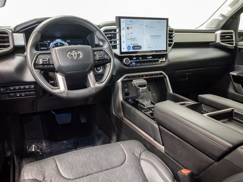 Used 2024 Toyota Tundra Limited AWD/4WD image 7