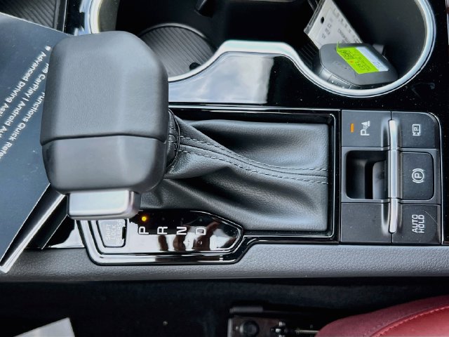New 2027 Kia K5 GT-Line FWD image 17