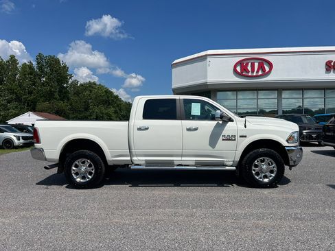 Used 2018 RAM 2500 Laramie image 7