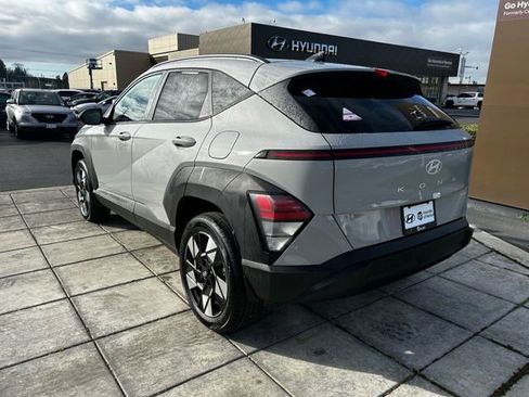Certified 2025 Hyundai Kona SEL image 5