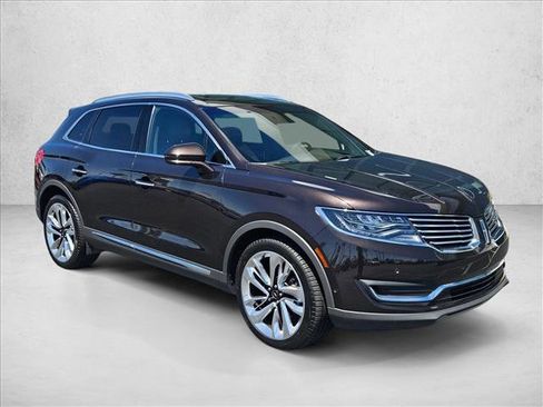 Used 2018 Lincoln MKX Black Label w/ Driver Assistance Package AWD/4WD image 3