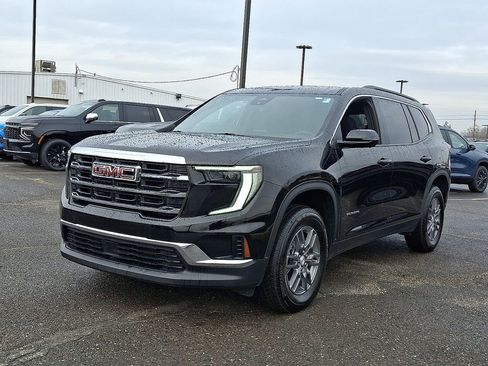 Used 2025 GMC Acadia Elevation FWD image 5