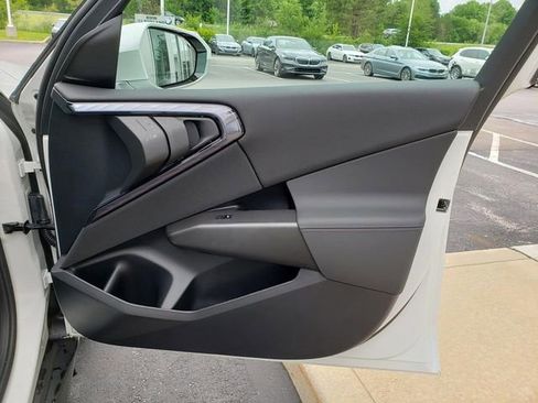 Used 2025 BMW X3 xDrive30i w/ Convenience Package image 18