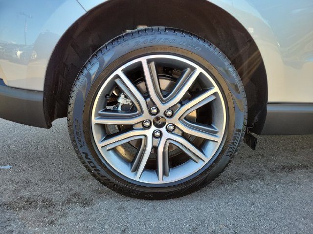 Certified 2024 Ford Edge Titanium w/ Equipment Group 301A AWD/4WD image 35