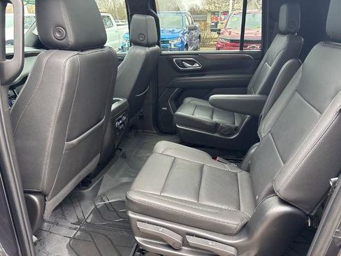 Certified 2023 Chevrolet Suburban Z71 w/ Luxury Package AWD/4WD image 13