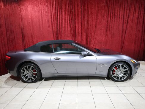 Used 2017 Maserati GranTurismo Convertible RWD image 9