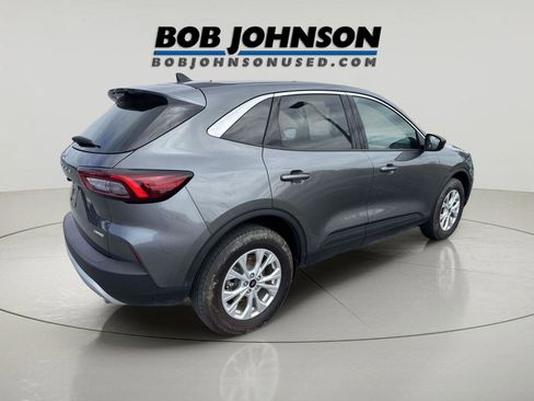 Used 2023 Ford Escape Active AWD/4WD image 5