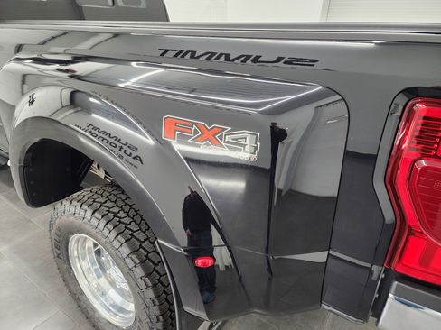 Used 2020 Ford F350 Lariat w/ Lariat Ultimate Package image 38