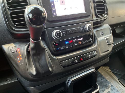 Used 2026 RAM ProMaster 2500 w/ Convenience Group FWD image 27