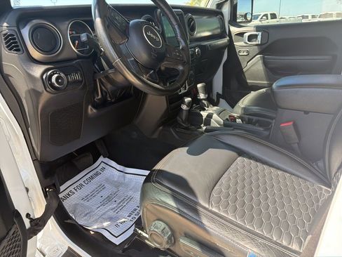 Used 2022 Jeep Wrangler Unlimited Sport image 11