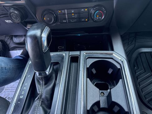 Used 2019 Ford F150 XLT w/ Equipment Group 301A Mid AWD/4WD image 38