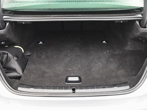 Used 2023 BMW 530e xDrive w/ Premium Package image 42