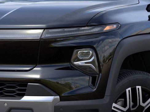 New 2026 Chevrolet Silverado EV LT w/ Plus Package image 10