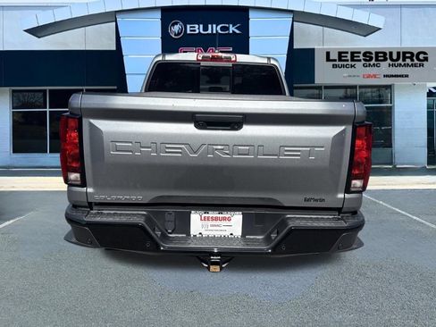Used 2023 Chevrolet Colorado Trail Boss w/ LPO, Dark Essentials Package AWD/4WD image 4