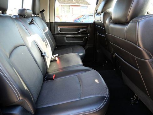 Used 2016 RAM 1500 Laramie w/ Convenience Group image 9