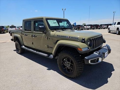 New 2026 Jeep Gladiator Sport AWD/4WD image 40