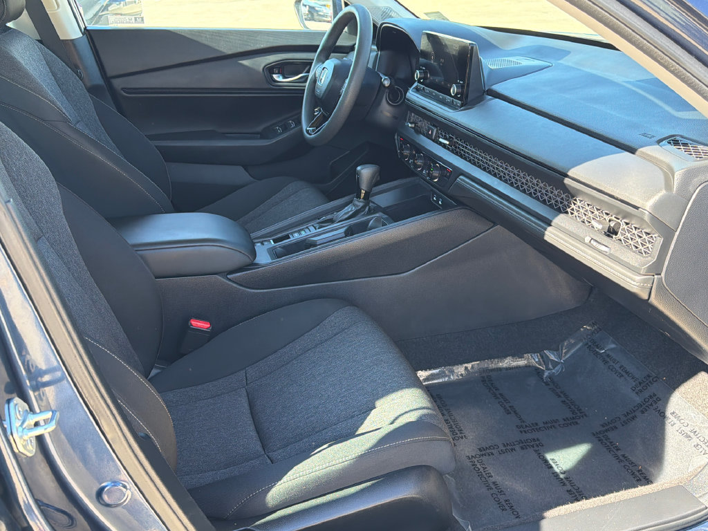 Used 2024 Honda Accord EX image 10