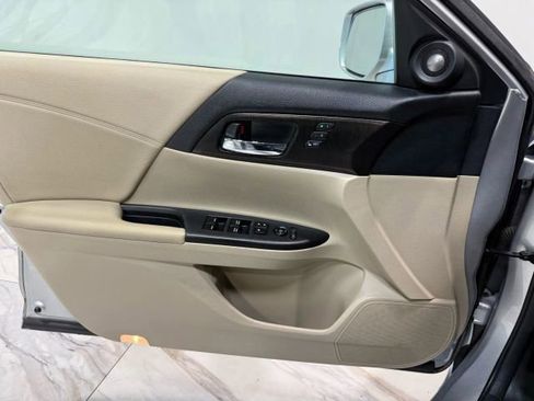 Used 2014 Honda Accord EX-L image 10