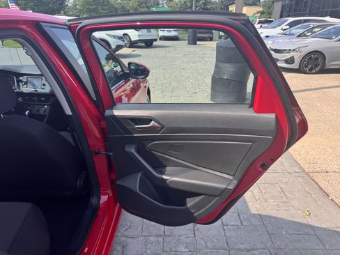 Used 2019 Volkswagen Jetta S FWD image 24