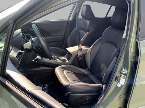 Certified 2025 Subaru Crosstrek 2.5i Limited AWD/4WD image 8