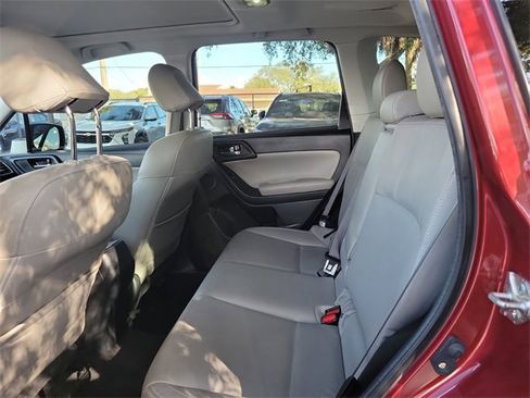 Used 2018 Subaru Forester 2.5i Limited image 8