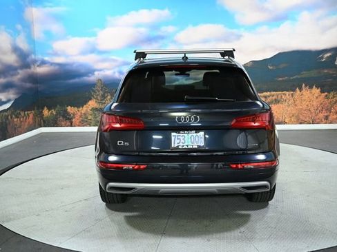 Used 2019 Audi Q5 2.0T Premium Plus w/ Premium Plus Package AWD/4WD image 6