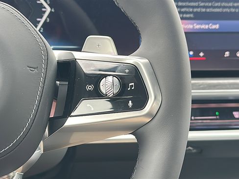 New 2026 BMW 740i image 18