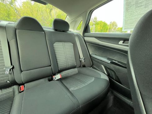 Used 2025 Kia K5 LXS image 36