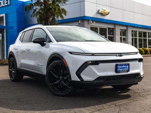 New 2026 Chevrolet Equinox EV LT w/ LPO, Blackout Package image 1