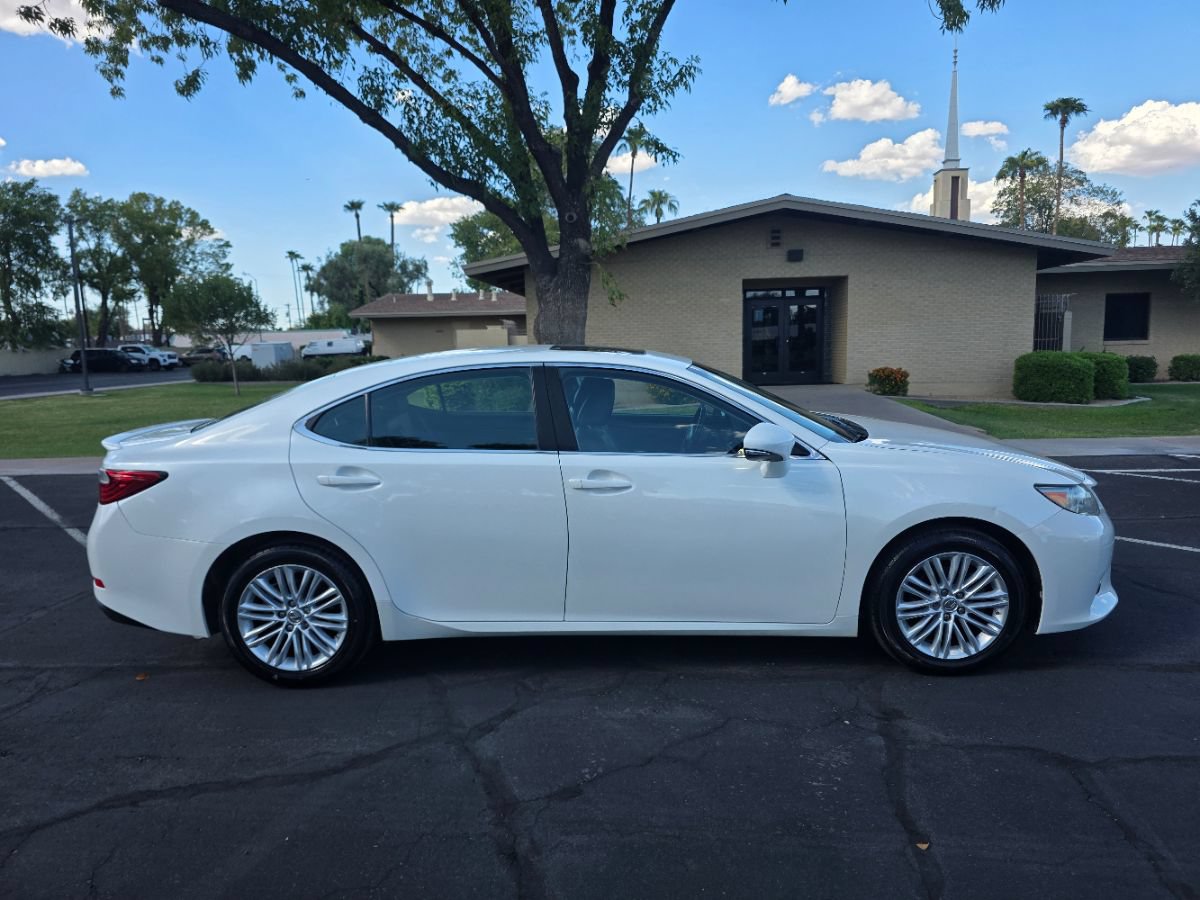 Used 2015 Lexus ES 350 FWD image 3
