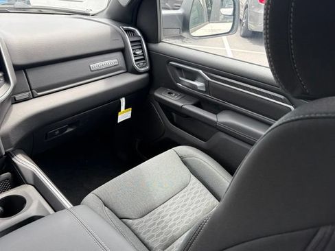 New 2026 RAM 1500 Big Horn AWD/4WD image 35