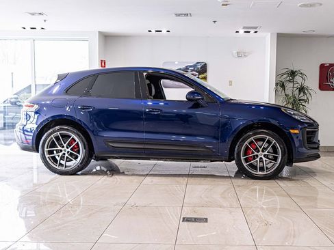 Used 2022 Porsche Macan S AWD/4WD image 10