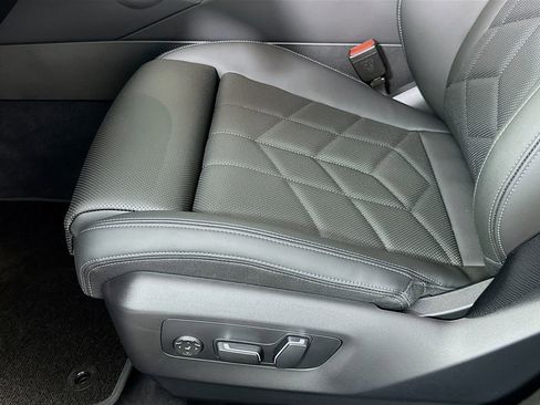 New 2026 BMW 530i w/ M Sport Package image 21