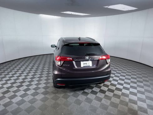 Used 2021 Honda HR-V EX-L image 7