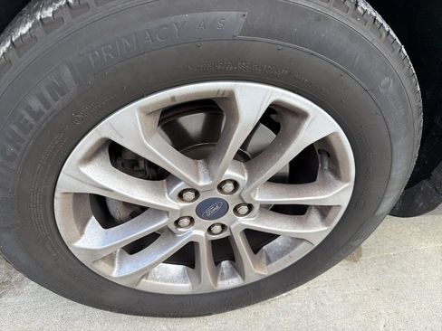 Used 2022 Ford Escape SE w/ Convenience Package FWD image 5