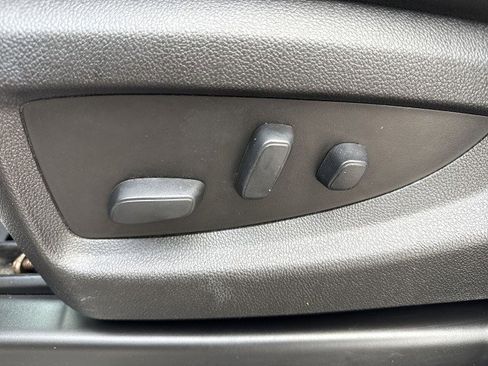 Used 2019 GMC Sierra 3500 Denali w/ Duramax Plus Package image 6